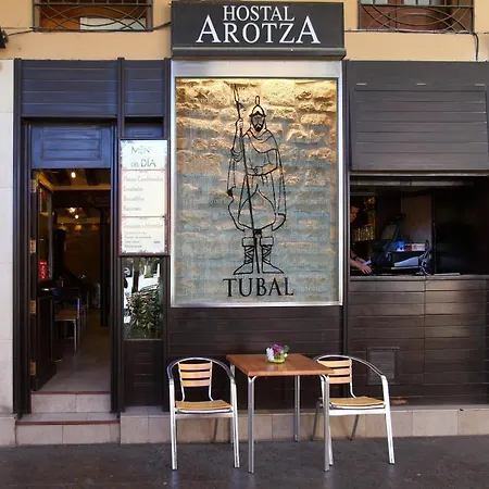 Hostal Arotza-3